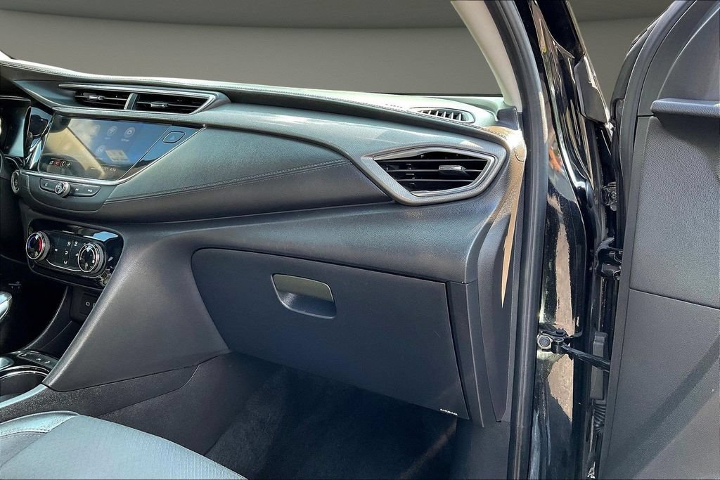 Used 2021 Buick Encore GX Preferred w/ Sport Touring Package FWD image 29