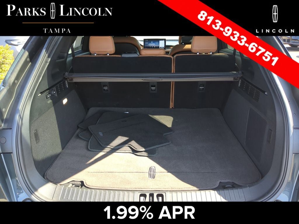 Certified 2022 Lincoln Nautilus Black Label AWD/4WD image 8