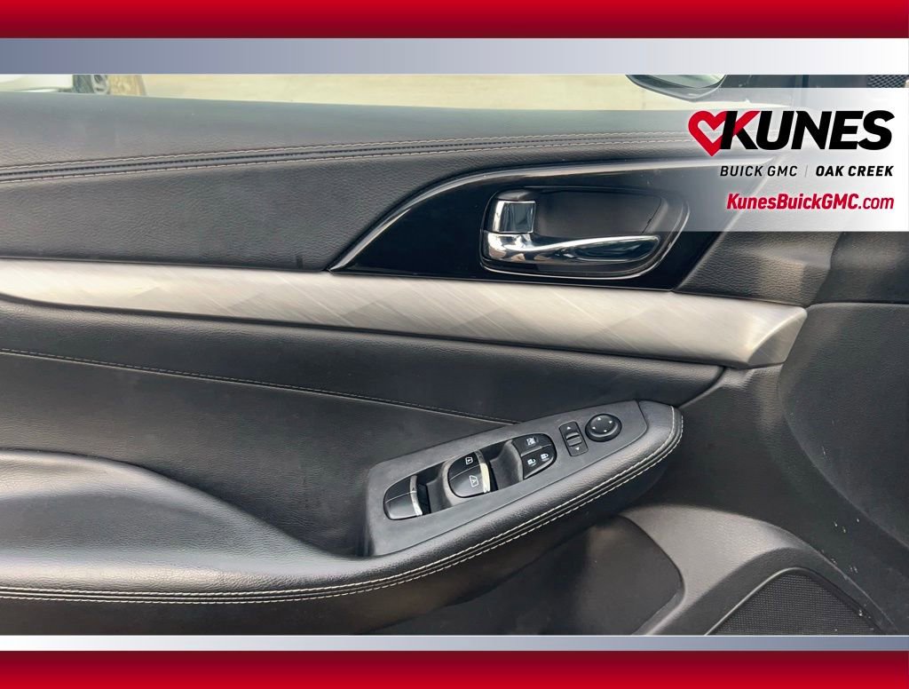 Used 2018 Nissan Maxima 3.5 SL image 11