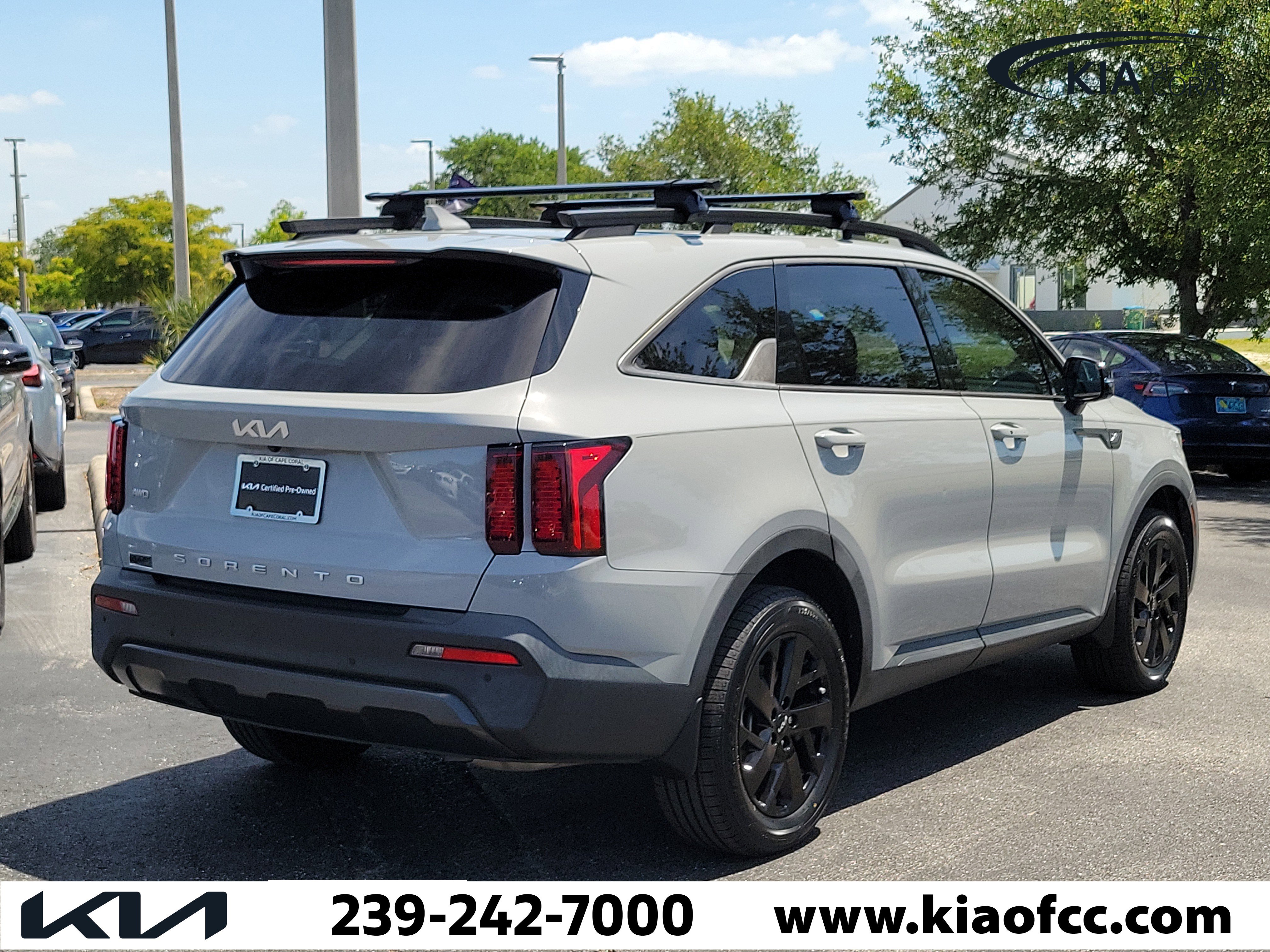 Certified 2022 Kia Sorento S w/ Panoramic Sunroof Package image 6