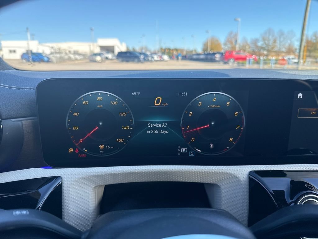 Used 2022 Mercedes-Benz CLA 250 4MATIC image 17