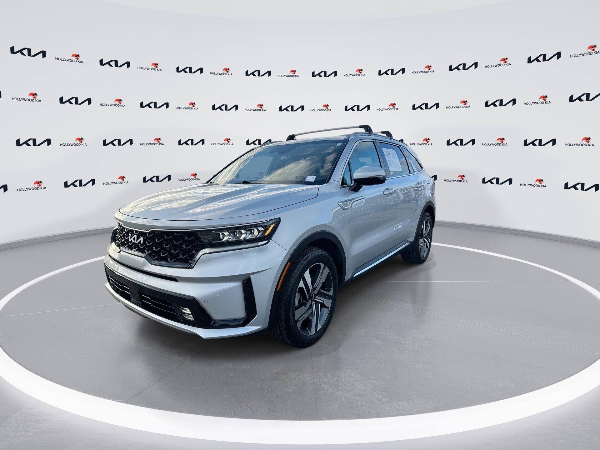 Certified 2022 Kia Sorento SX image 4