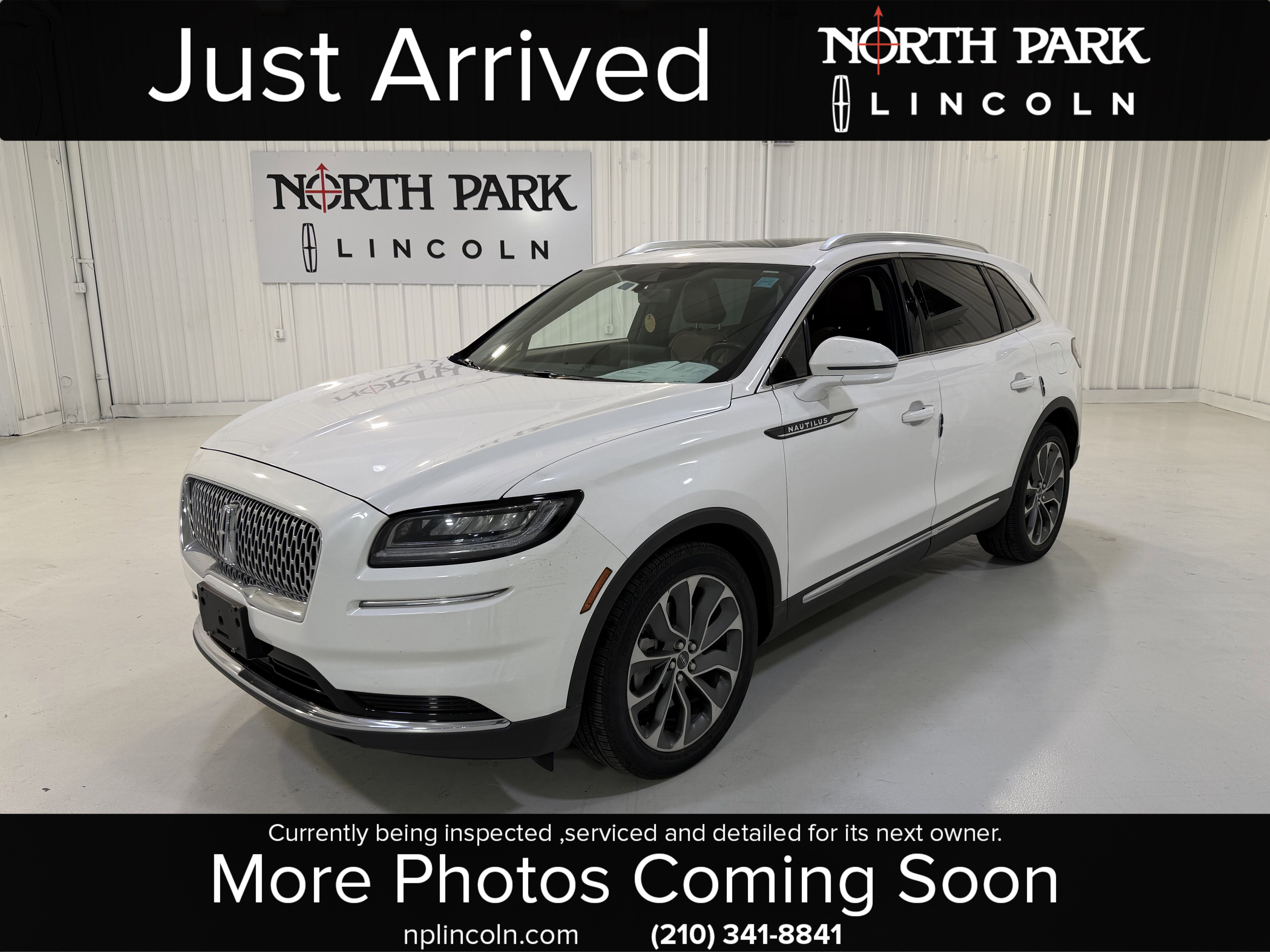 Used 2023 Lincoln Nautilus Reserve w/ Luxury Package FWD image 1
