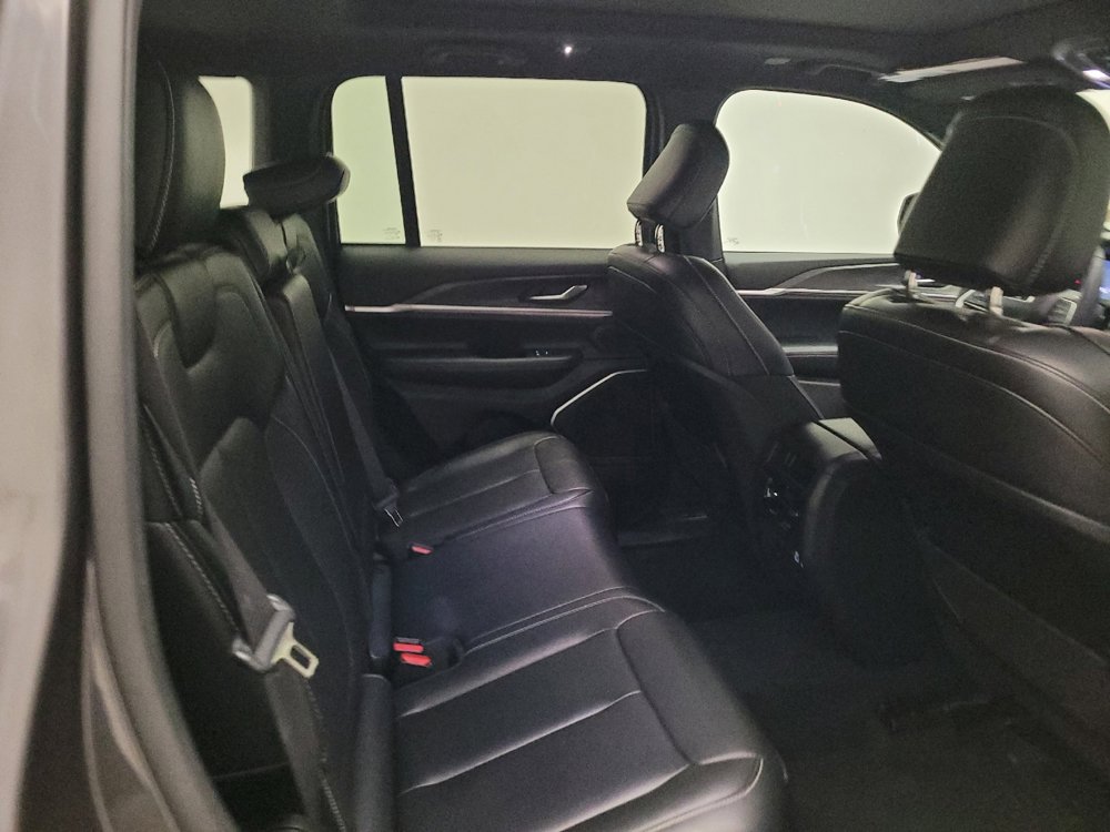 Used 2024 Jeep Grand Cherokee Limited 4xe image 19