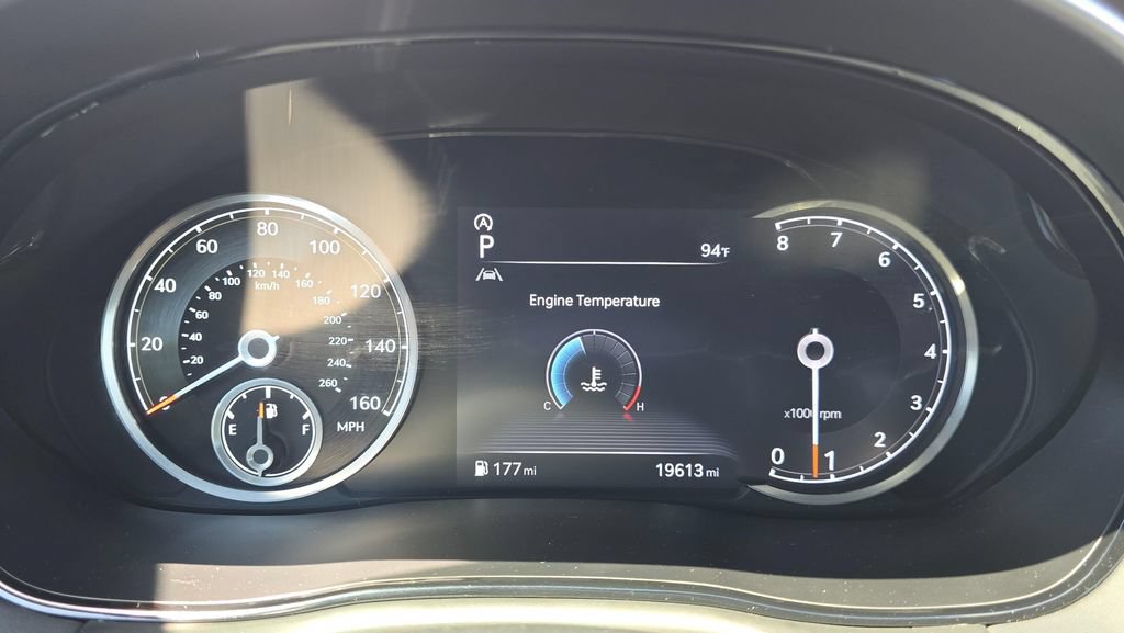 Used 2022 Genesis GV70 3.5T Sport AWD/4WD image 26
