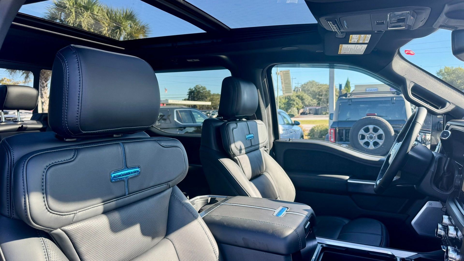 New 2026 Ford F250 Platinum w/ FX4 Off-Road Package image 10