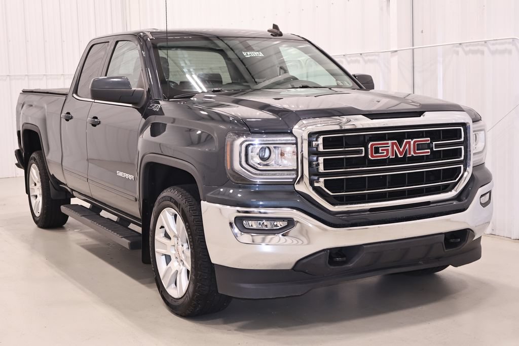 Used 2019 GMC Sierra 1500 SLE w/ SLE Value Package AWD/4WD image 3