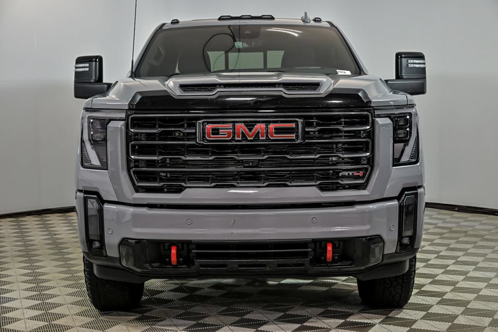 Used 2024 GMC Sierra 2500 AT4 w/ AT4 Premium Plus Package AWD/4WD image 8