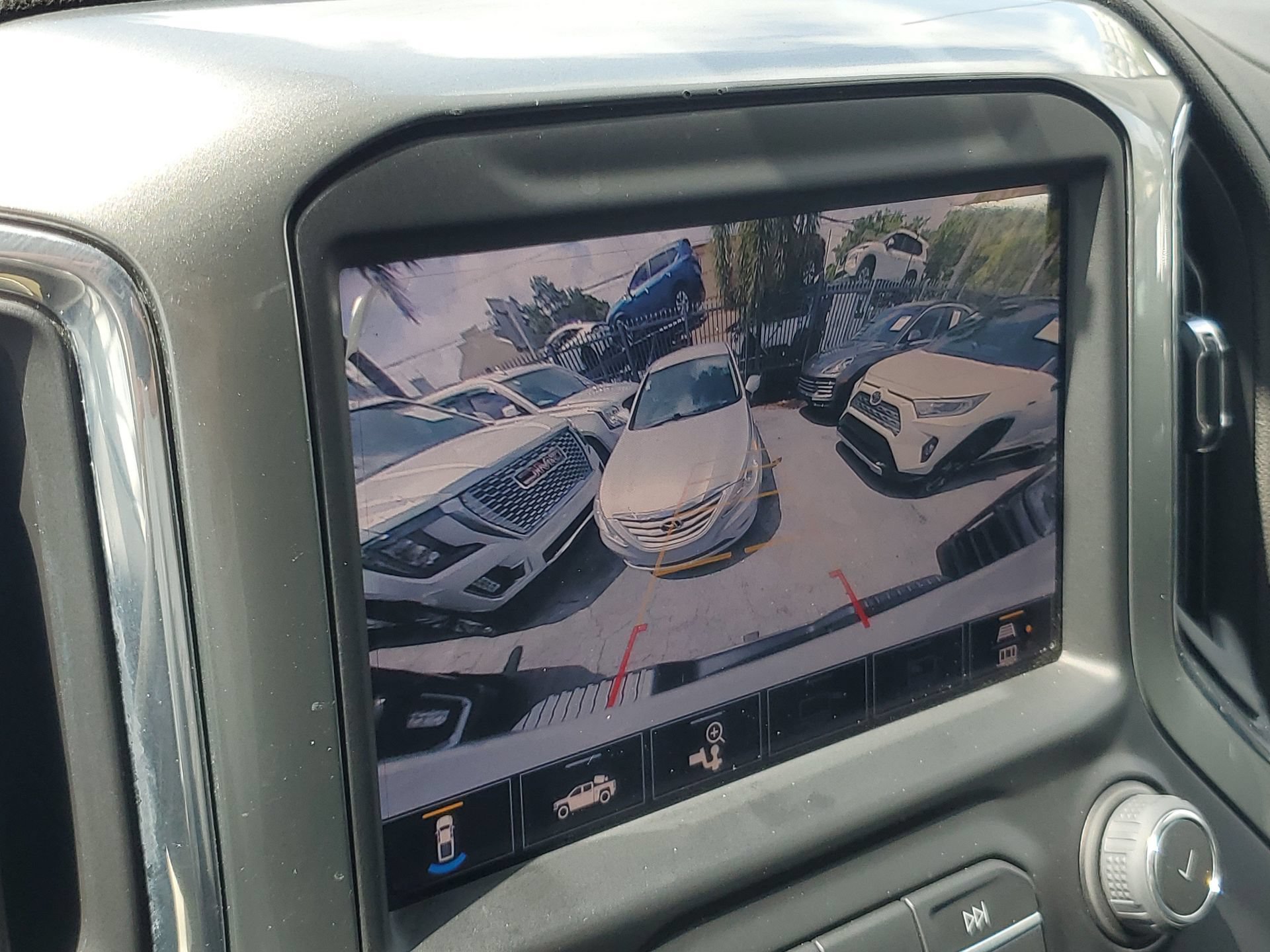 Used 2022 Chevrolet Silverado 3500 LTZ AWD/4WD image 25