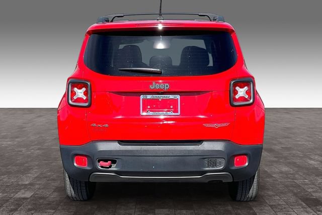 Used 2016 Jeep Renegade Trailhawk AWD/4WD image 4