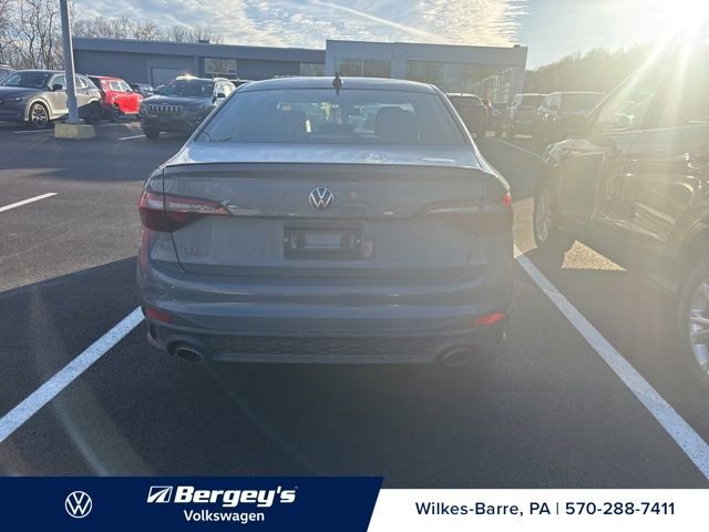 Used 2024 Volkswagen Jetta GLI Autobahn w/ GLI Black Package image 5