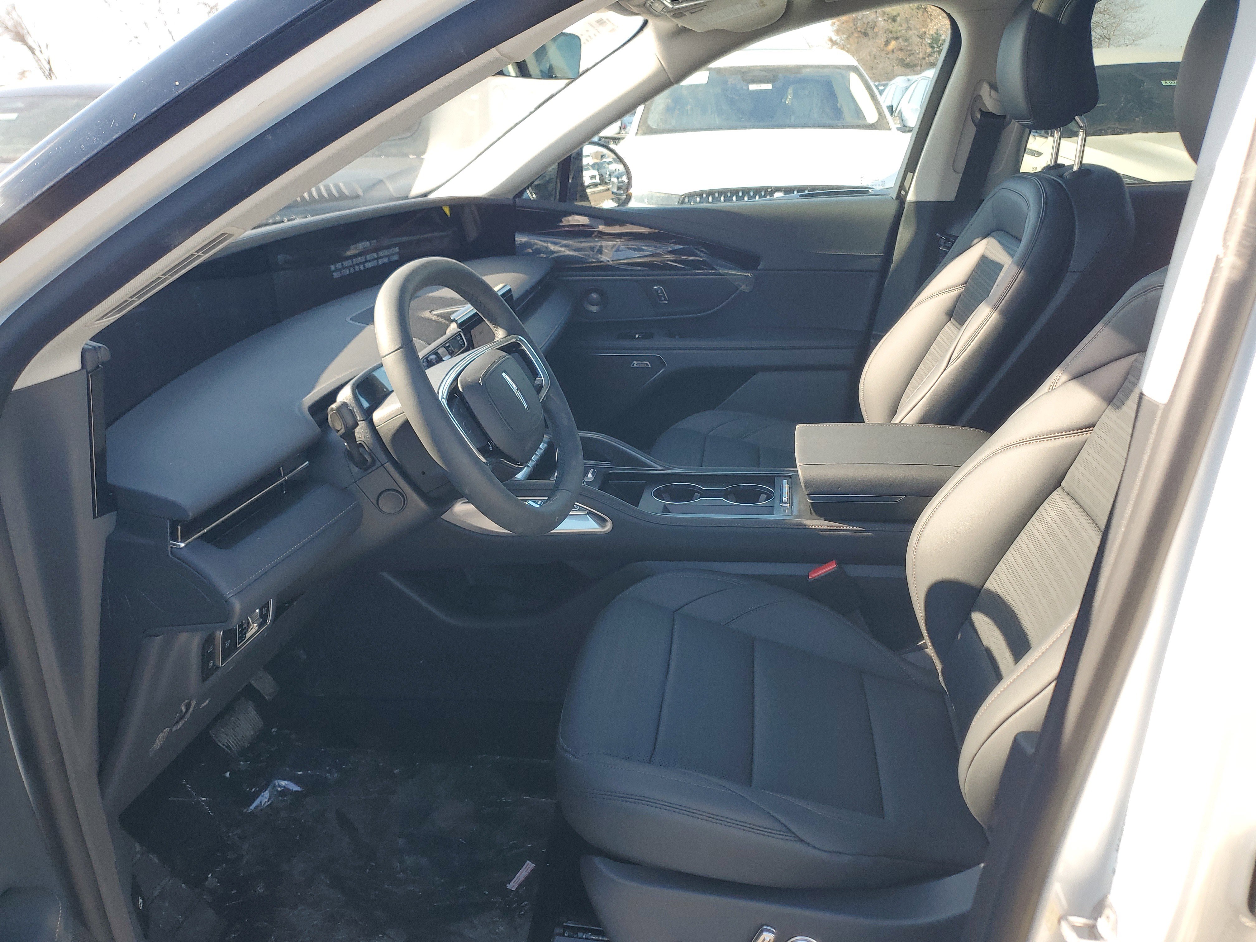 New 2026 Lincoln Nautilus Reserve w/ Jet Appearance Package image 11