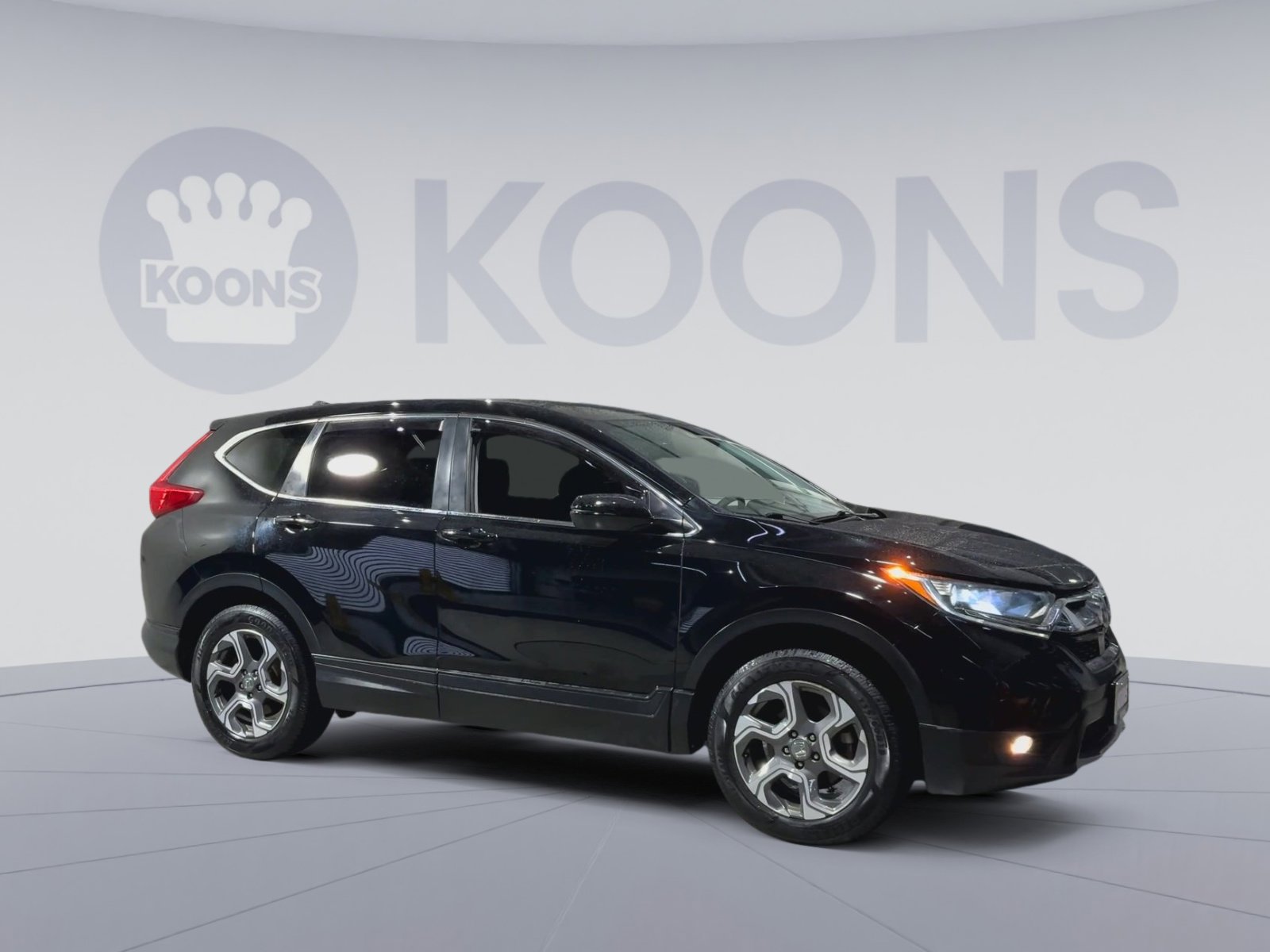 Used 2018 Honda CR-V EX image 2