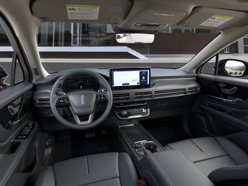 New 2026 Lincoln Corsair Reserve w/ Jet Appearance Package AWD/4WD image 9