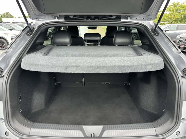 Used 2023 Volkswagen ID.4 2WD image 13