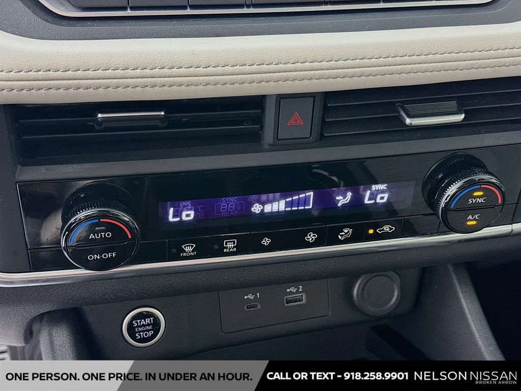 Certified 2023 Nissan Rogue SV FWD image 15
