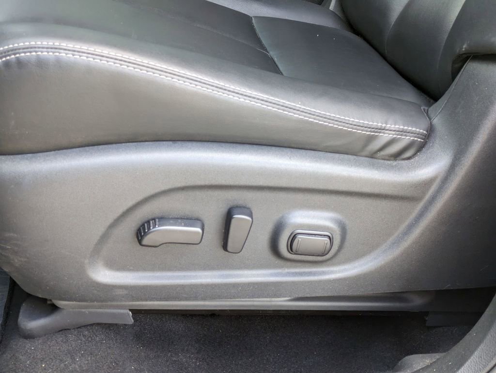 Used 2023 Nissan Murano SV FWD image 14