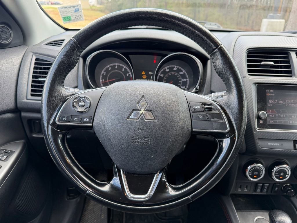 Used 2018 Mitsubishi Outlander Sport SE image 14