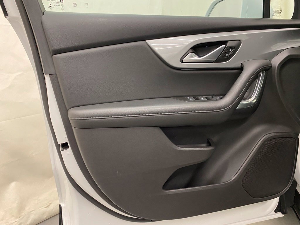 Used 2019 Chevrolet Blazer L FWD image 10