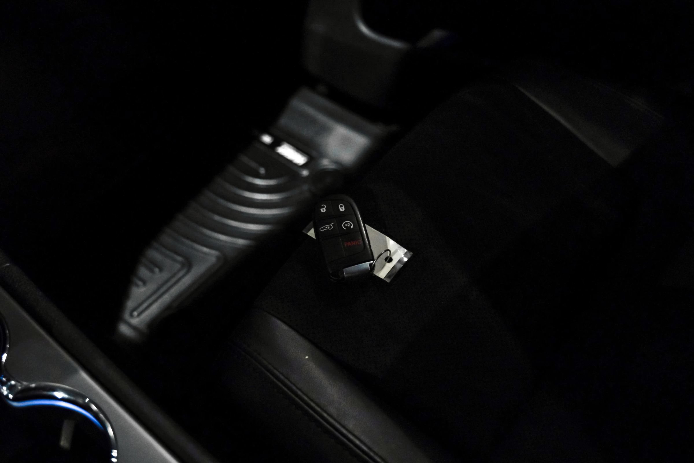 Used 2018 Jeep Grand Cherokee Altitude AWD/4WD image 56