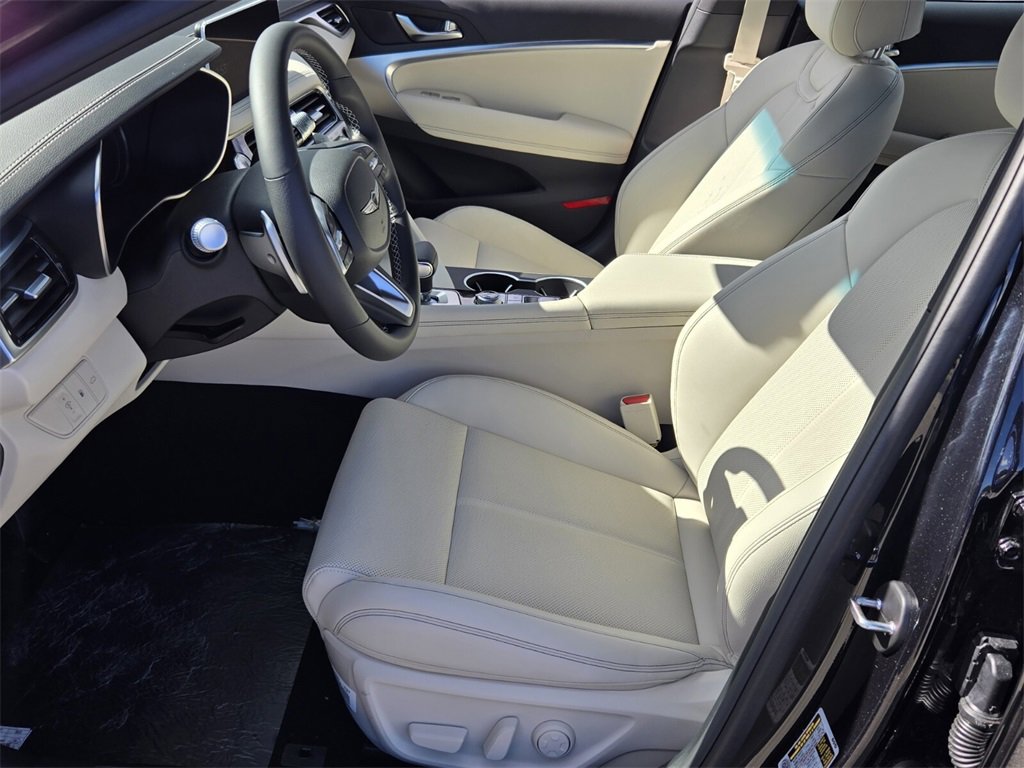 New 2026 Genesis G70 2.5T image 5