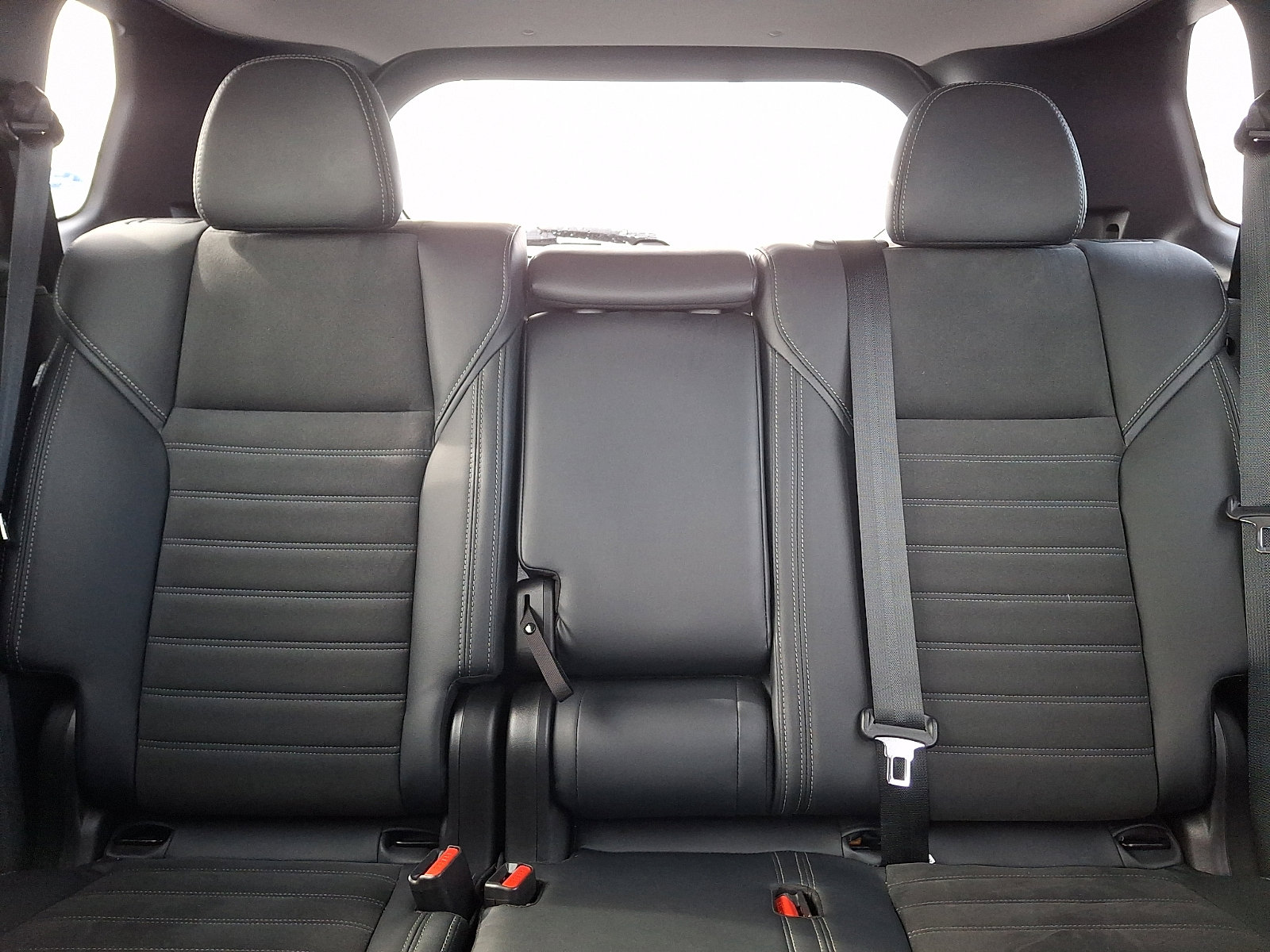 Used 2024 Mitsubishi Outlander SE image 15