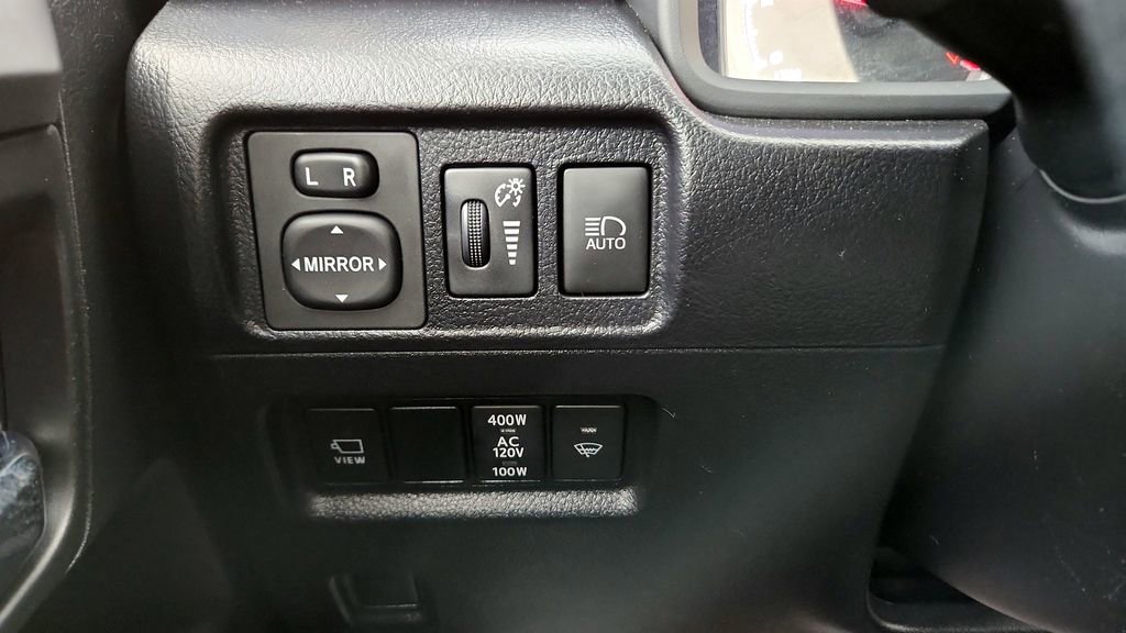 Used 2023 Toyota 4Runner Limited AWD/4WD image 49