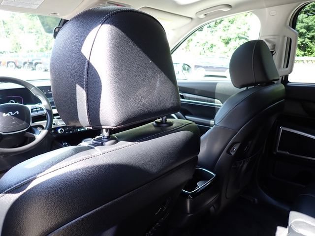 Used 2024 Kia Telluride EX AWD/4WD image 16