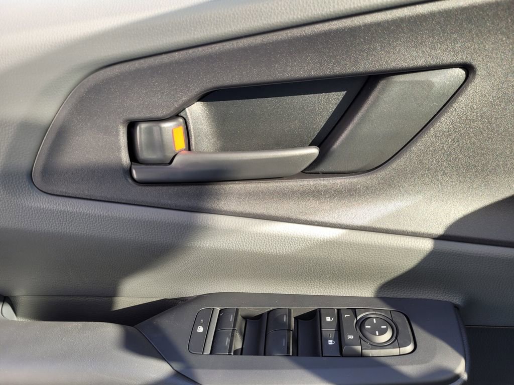 New 2026 Toyota Prius LE image 25