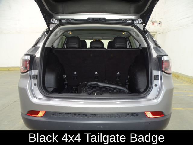 Used 2019 Jeep Compass Altitude image 11