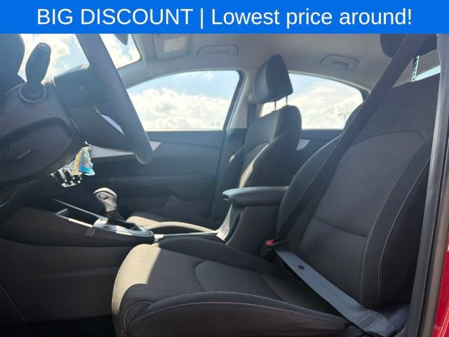 Used 2024 Kia Forte LXS FWD image 17