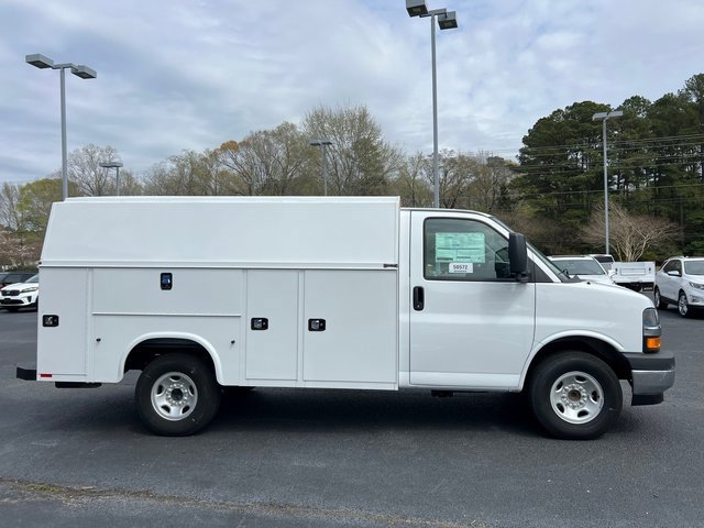 New 2024 Chevrolet Express 3500 w/ Power Convenience Package image 2