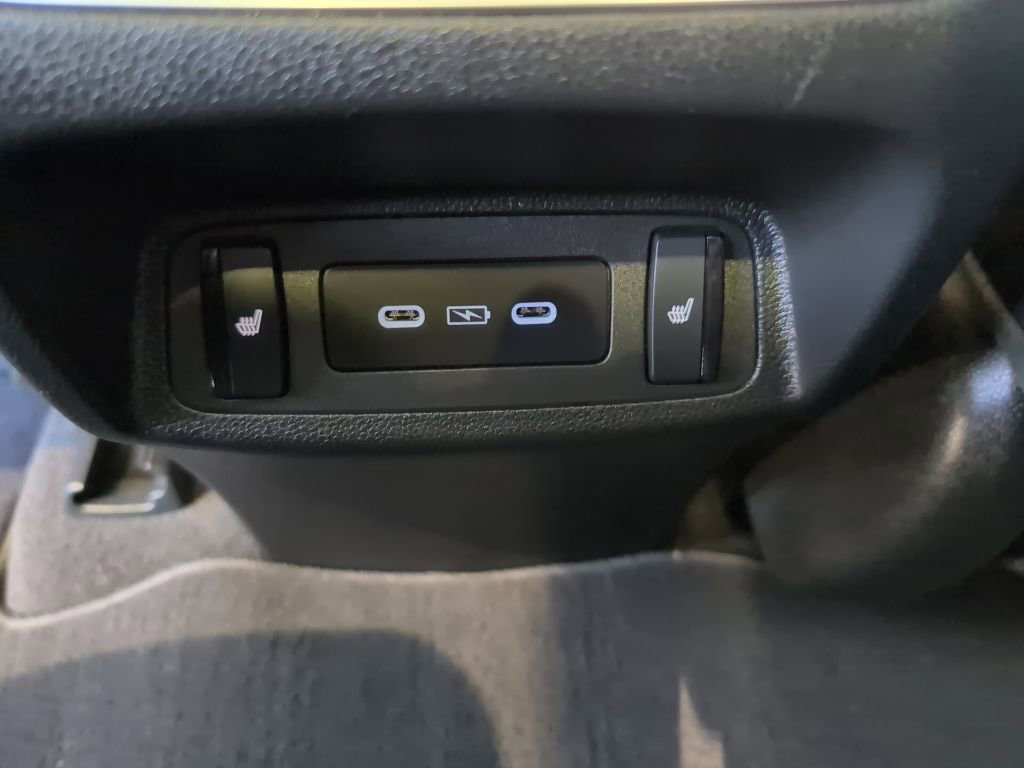 Certified 2025 Acura RDX SH-AWD w/ Advance Package image 37