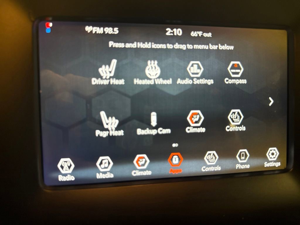 Used 2019 Jeep Cherokee Latitude Plus w/ Cold Weather Group image 21