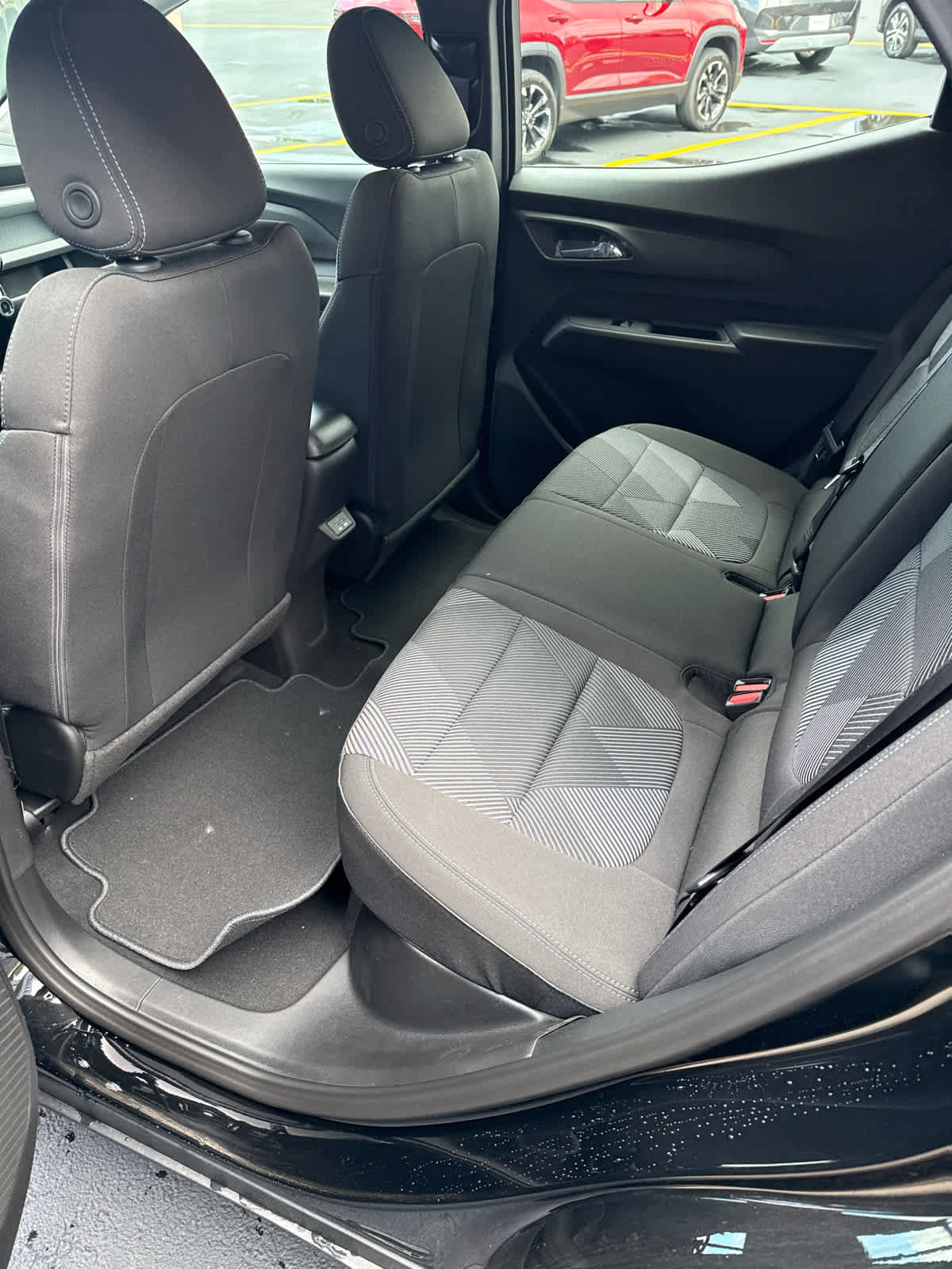 New 2027 Chevrolet Bolt LT w/ Comfort Package FWD image 7