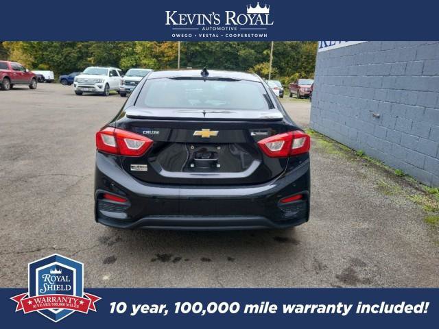 Used 2018 Chevrolet Cruze Premier w/ Premier True North Edition FWD image 4