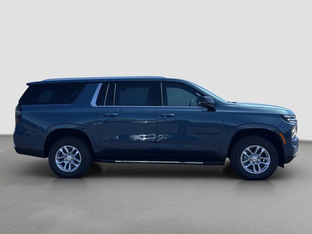 New 2026 Chevrolet Suburban LT w/ Comfort Package AWD/4WD image 7