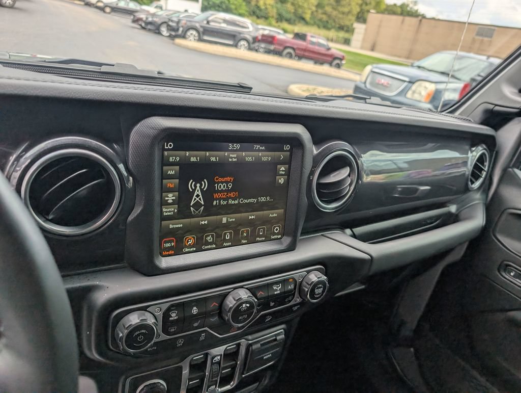 Used 2021 Jeep Wrangler Unlimited Sahara AWD/4WD image 20