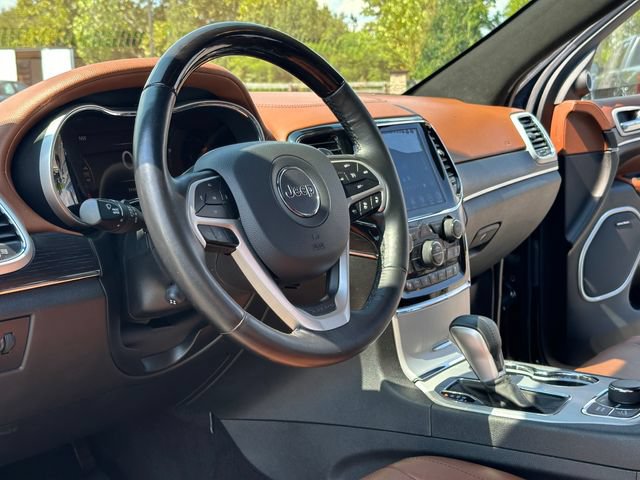Used 2019 Jeep Grand Cherokee Summit AWD/4WD image 27