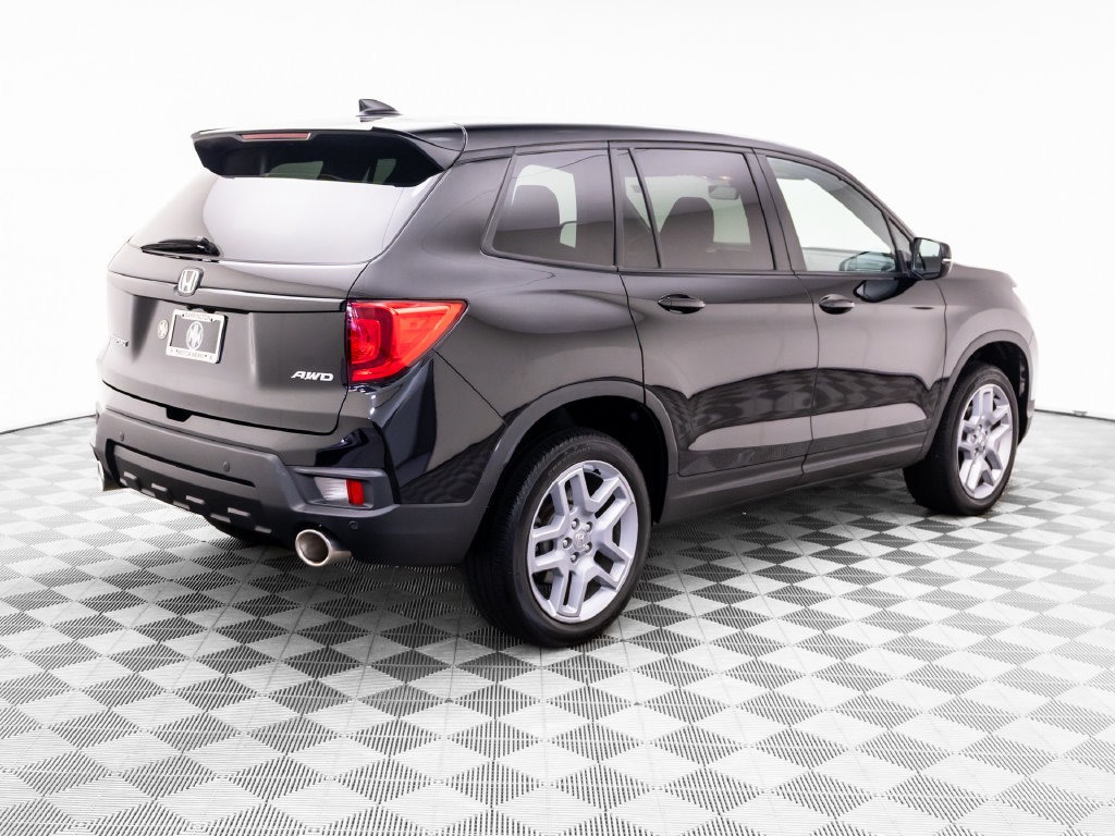 Used 2024 Honda Passport EX-L image 7