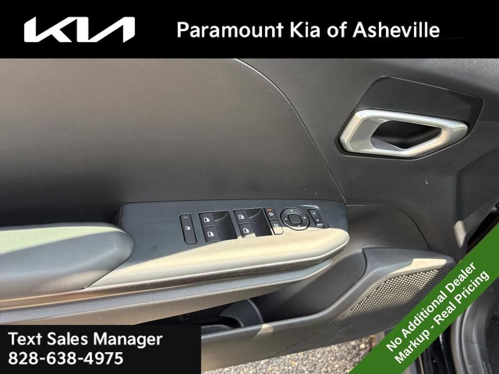 New 2026 Kia K4 FWD image 23