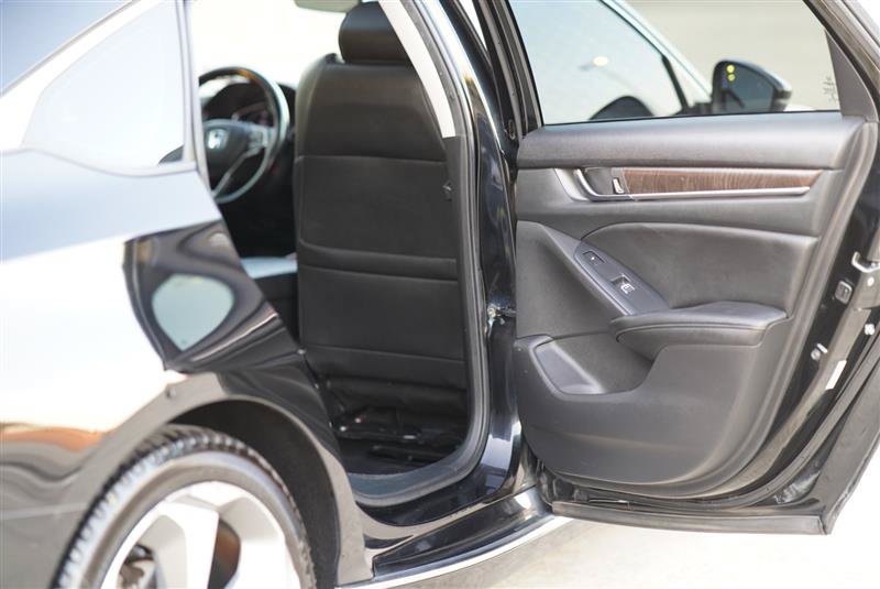 Used 2019 Honda Accord Touring image 74
