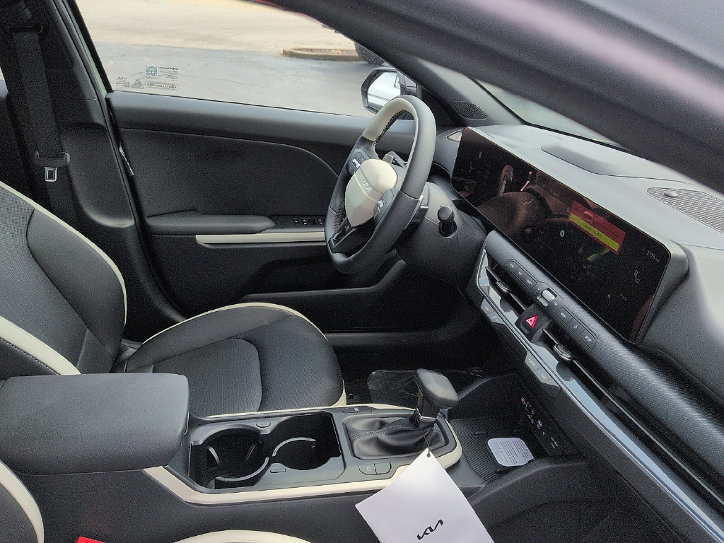 New 2026 Kia K4 EX w/ GT-Line Premium Package FWD image 7