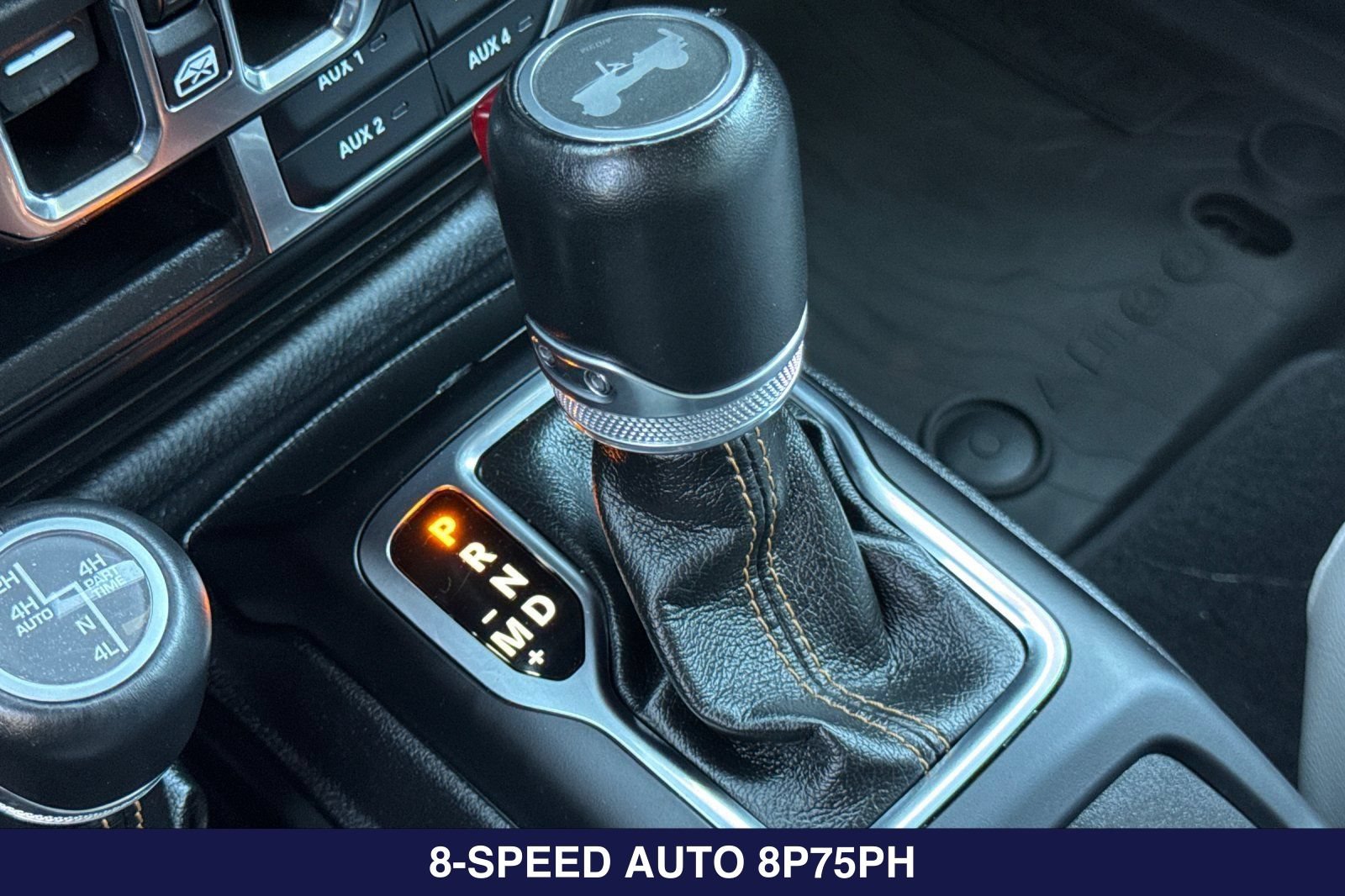 Used 2022 Jeep Wrangler Unlimited Sahara AWD/4WD image 23