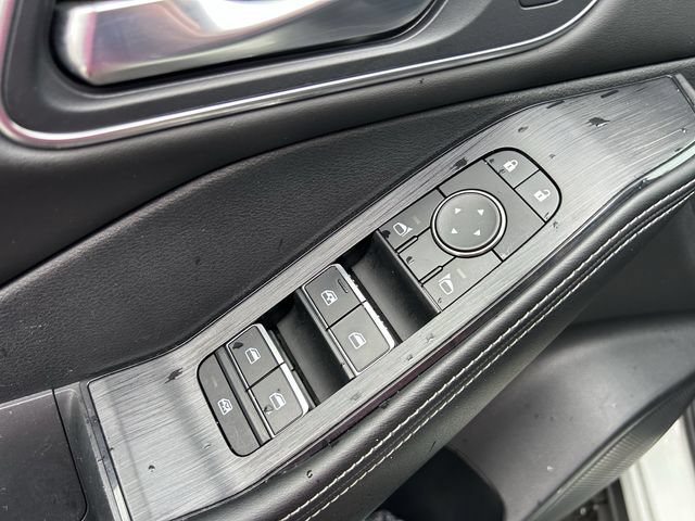 Used 2021 Nissan Rogue SL w/ Premium Package FWD image 23