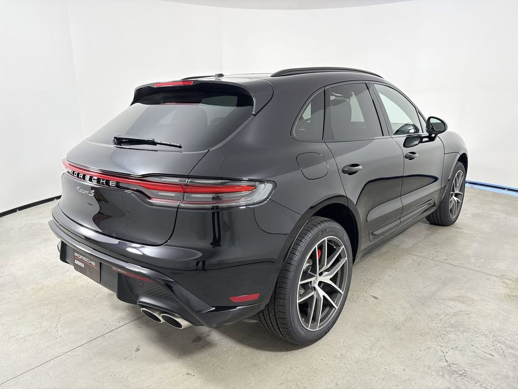 New 2026 Porsche Macan S AWD/4WD image 7