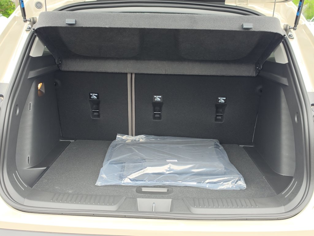 New 2026 Chevrolet Trax ACTIV w/ Driver Confidence Package FWD image 9