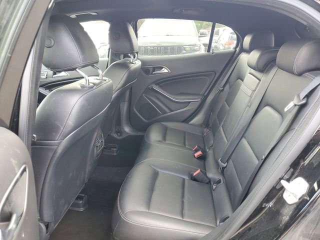 Used 2018 Mercedes-Benz GLA 250 4MATIC image 33