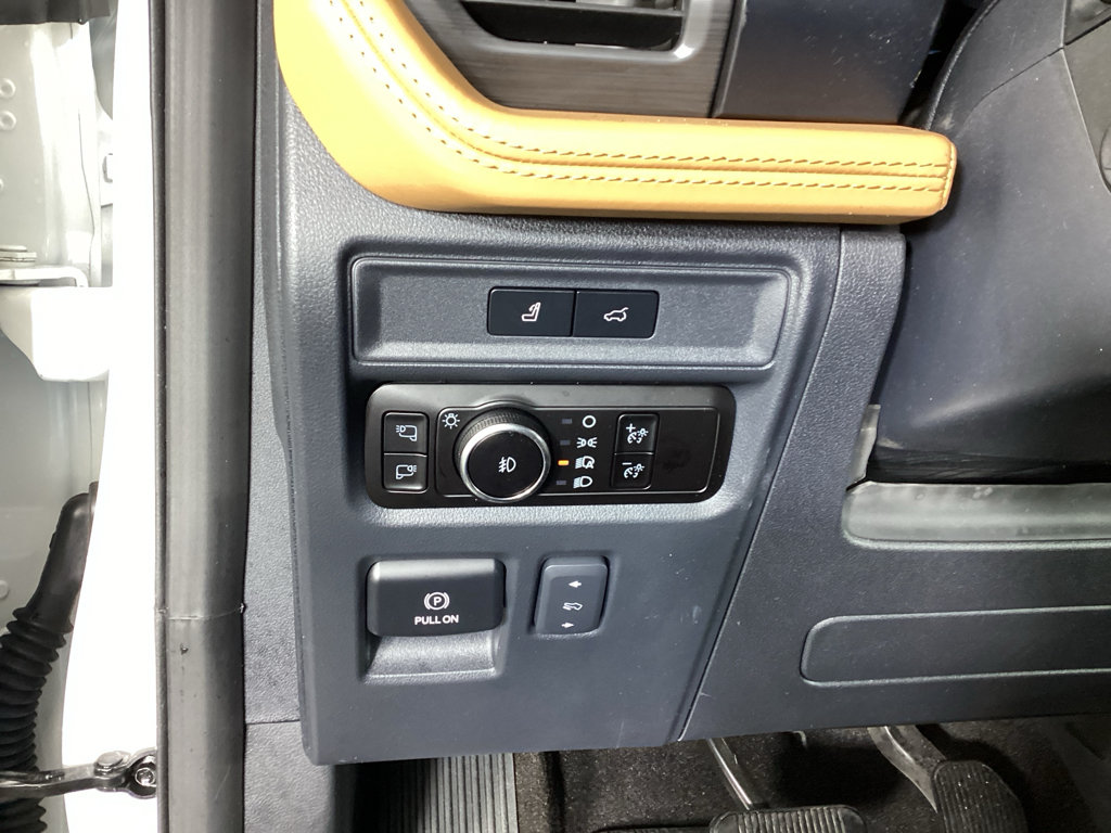 Used 2023 Ford Expedition Max Platinum AWD/4WD image 25
