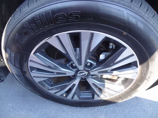 Used 2022 Nissan Rogue SV w/ SV Premium Package AWD/4WD image 15